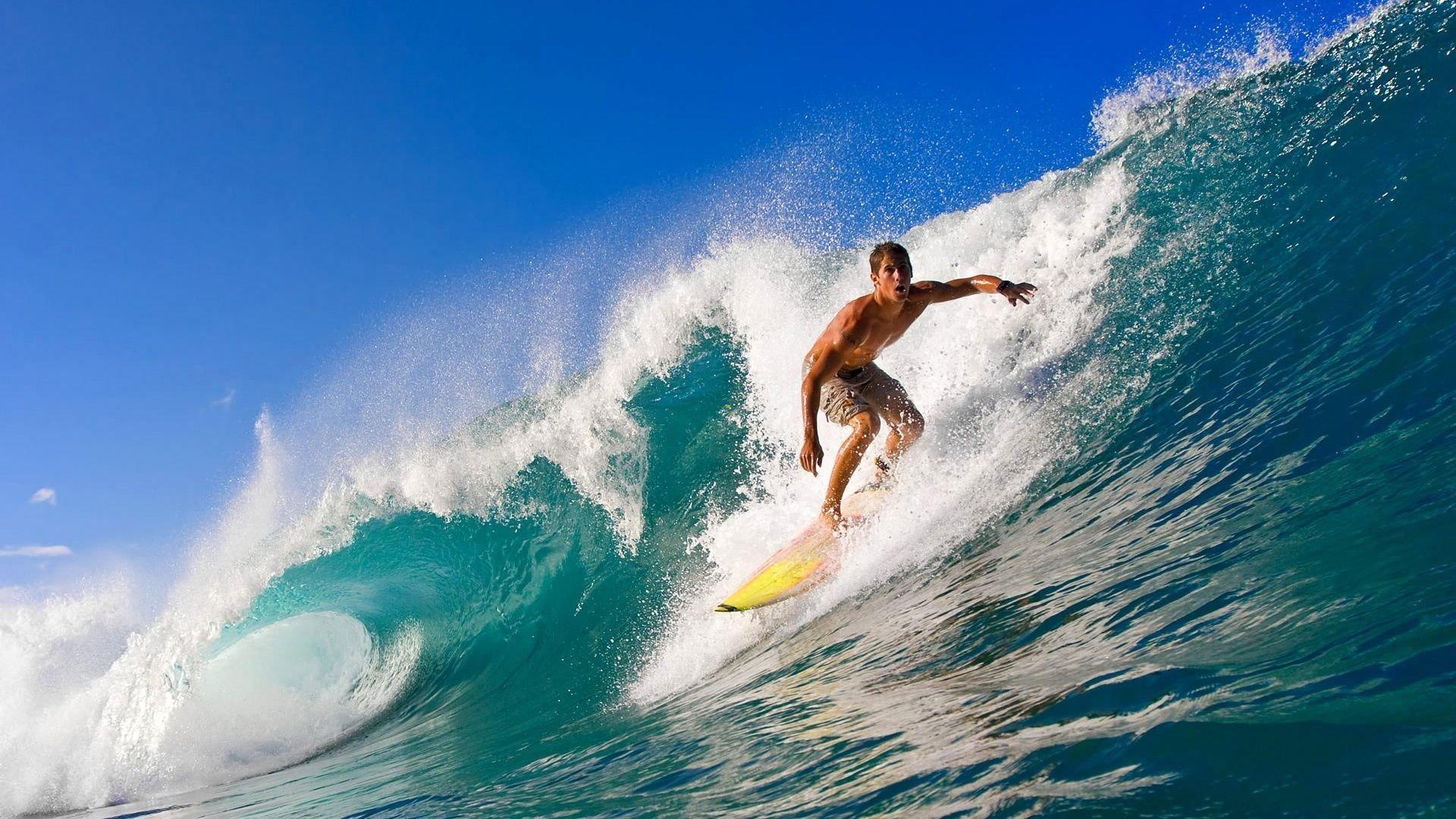 体育经济热潮涌动，赛事商业化与产业升级助推全球市场增长