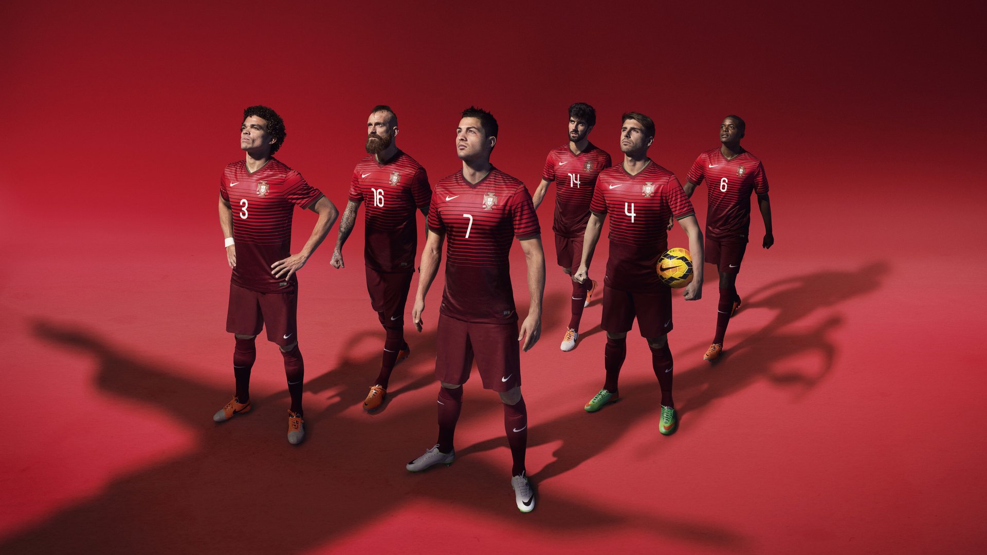 NBA总决赛激战正酣，勇士队逆转取胜夺赛点