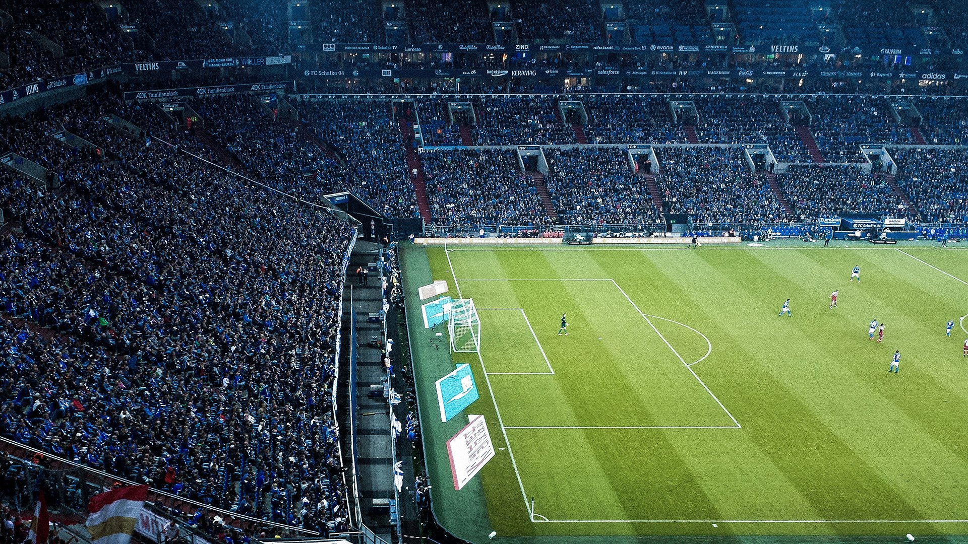 王者荣耀世界冠军杯落幕,中国战队再夺桂冠,电竞热潮席卷全球